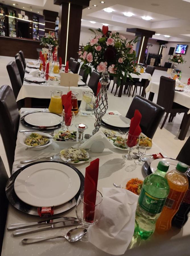 Hotel Zajazd Mazowsze Slupno ภายนอก รูปภาพ